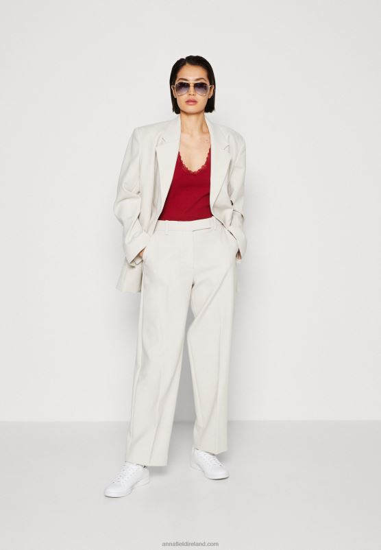 Z62T497 Women Anna Field Top Dark Red