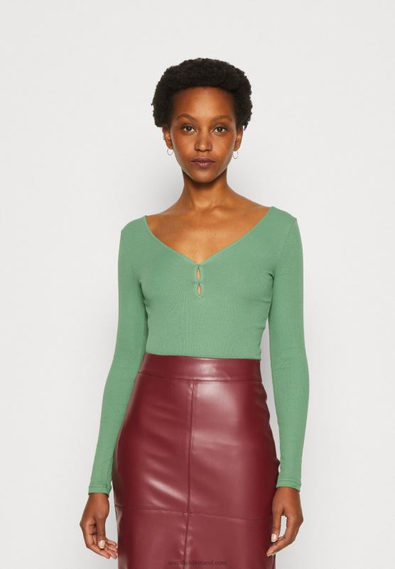 Z62T514 Women Anna Field Long Sleeved Top Green