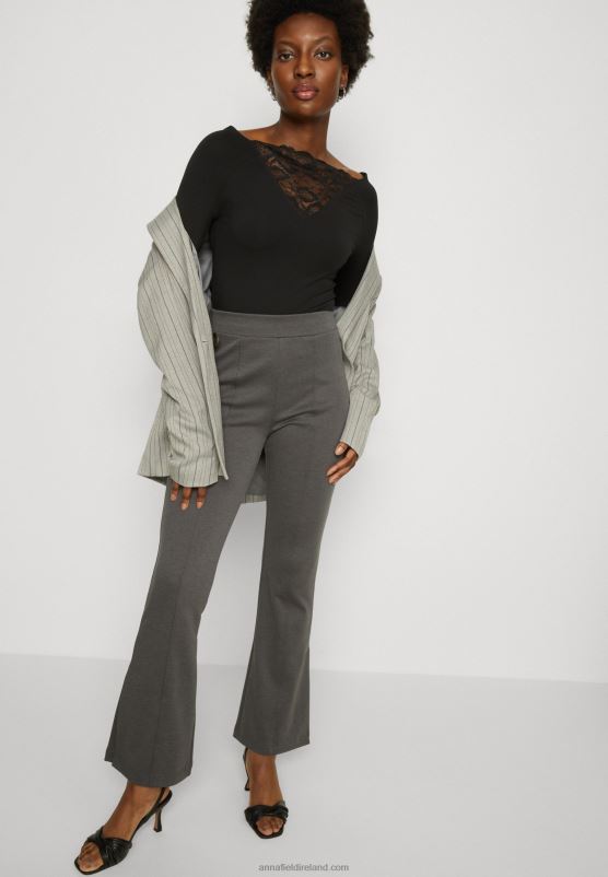 Z62T564 Women Anna Field Long Sleeved Top Black