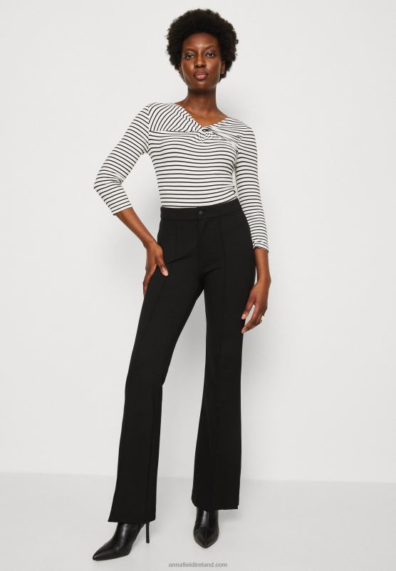 Z62T575 Women Anna Field Long Sleeved Top White/Black