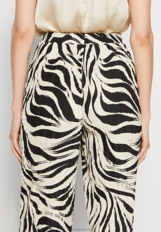 Z62T622 Women Anna Field Trousers Black/Off-White