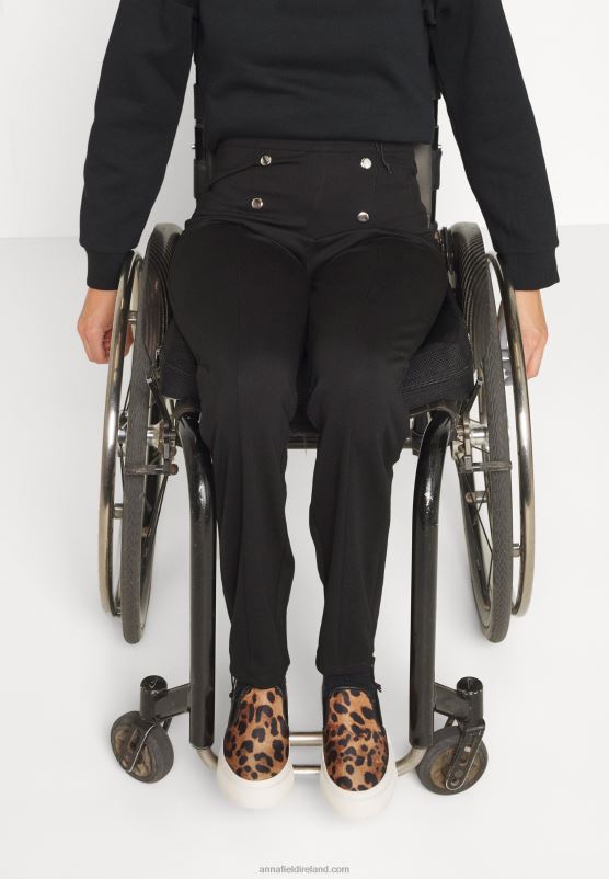 Z62T639 Women Anna Field Trousers Black