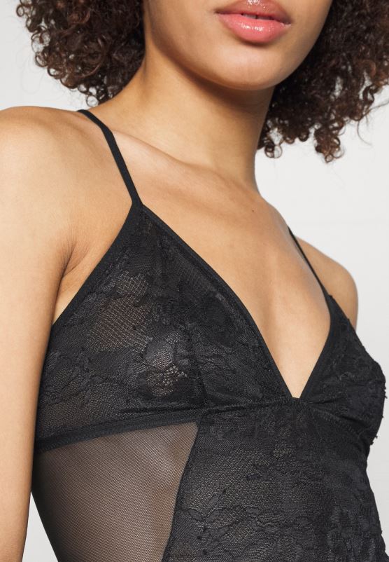 Z62T1022 Women Anna Field Body Black