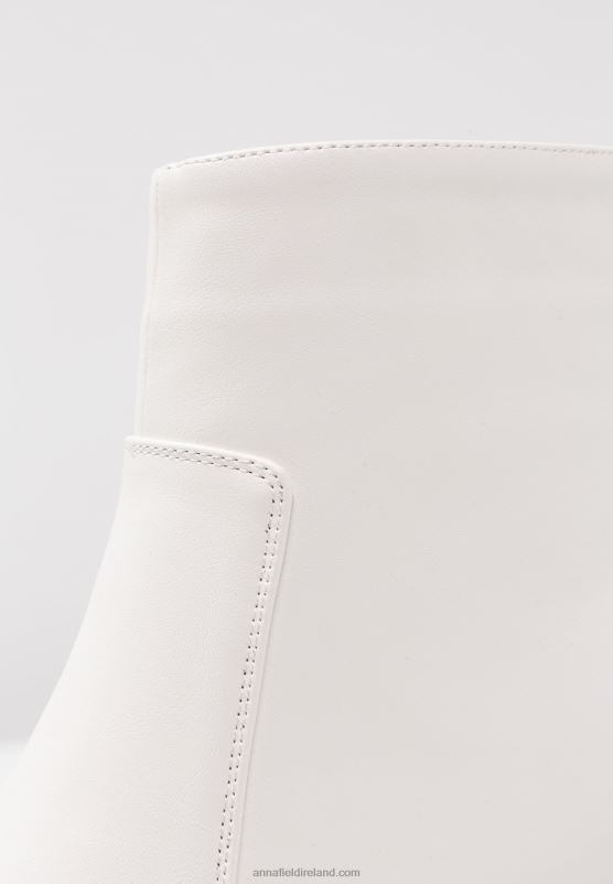 Z62T1890 Women Anna Field Ankle Boots White