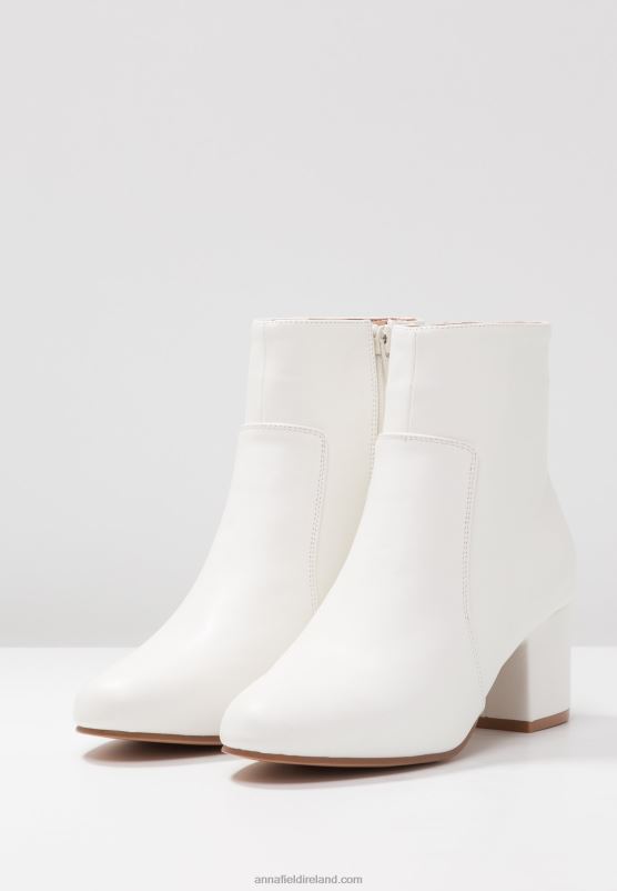 Z62T1890 Women Anna Field Ankle Boots White
