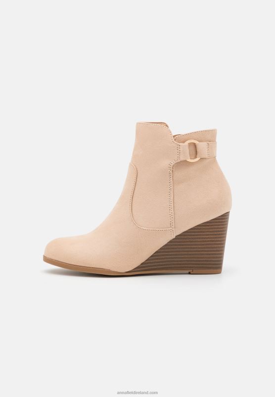 Z62T1902 Women Anna Field Wedge Ankle Boots Beige