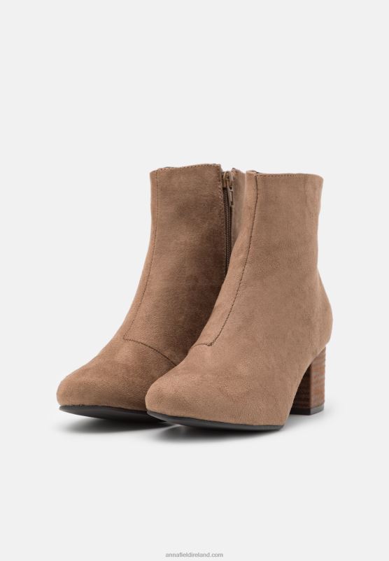 Z62T1906 Women Anna Field Ankle Boots Taupe