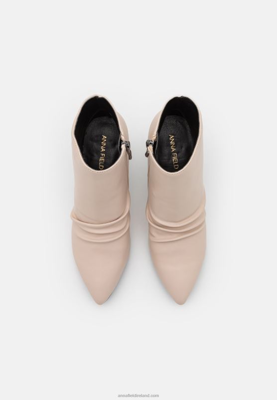 Z62T1933 Women Anna Field Ankle Boots Beige