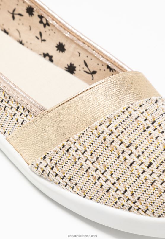 Z62T1785 Women Anna Field Slip-Ons Beige