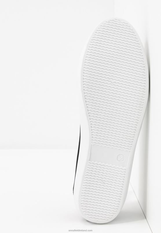 Z62T1805 Women Anna Field Slip-Ons Black