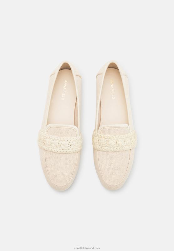 Z62T1815 Women Anna Field Slip-Ons Beige