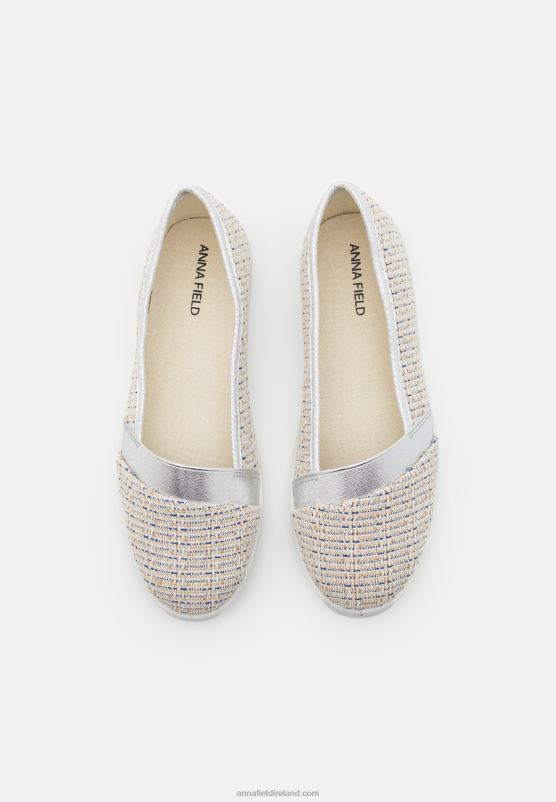 Z62T1826 Women Anna Field Slip-Ons Silver